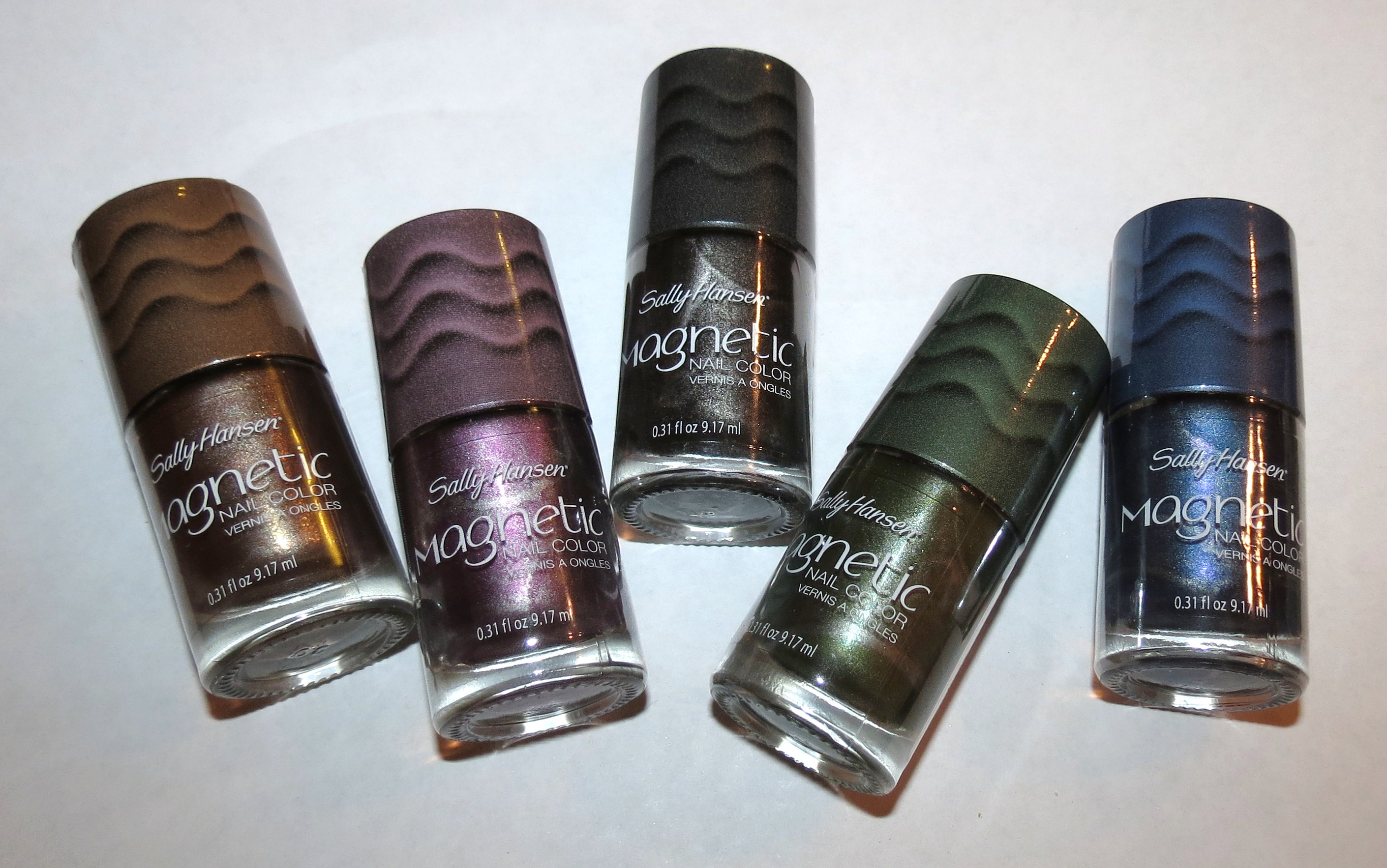 Sally Hansen Magnetic Nail Color Swatches and Review - Blushing Noir