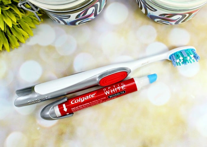 Colgate® Optic White® Toothbrush + Whitening Pen how to